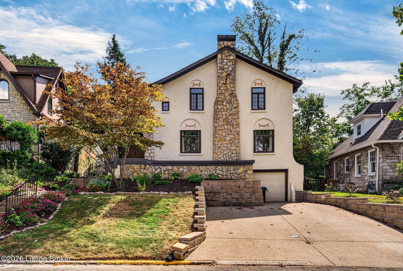 2116 Lakeside Dr, Louisville, KY 40205