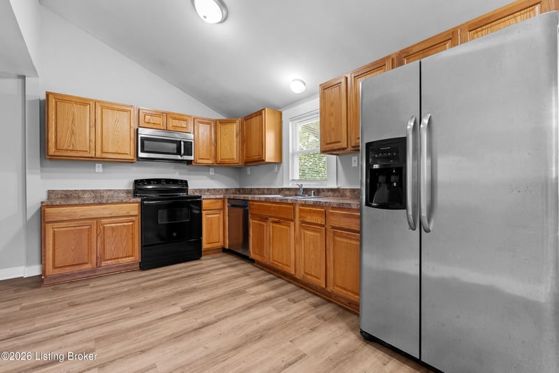 212 Harlan Ave, Louisville, KY 40214