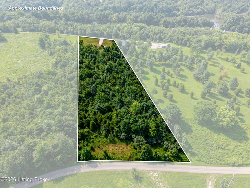 212 Kathleens Ct, Mcdaniels, KY 40152