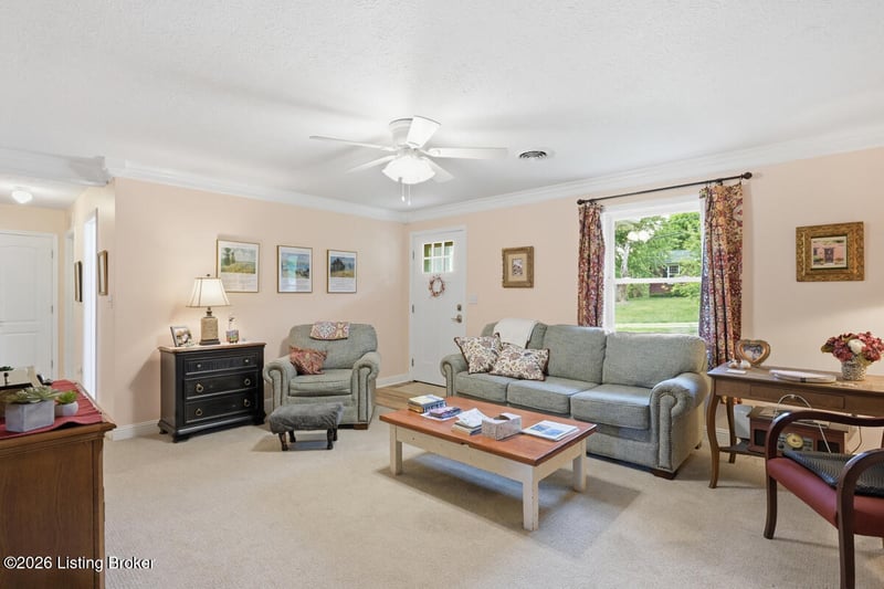 212 Lilac Rd, Leitchfield, KY 42754