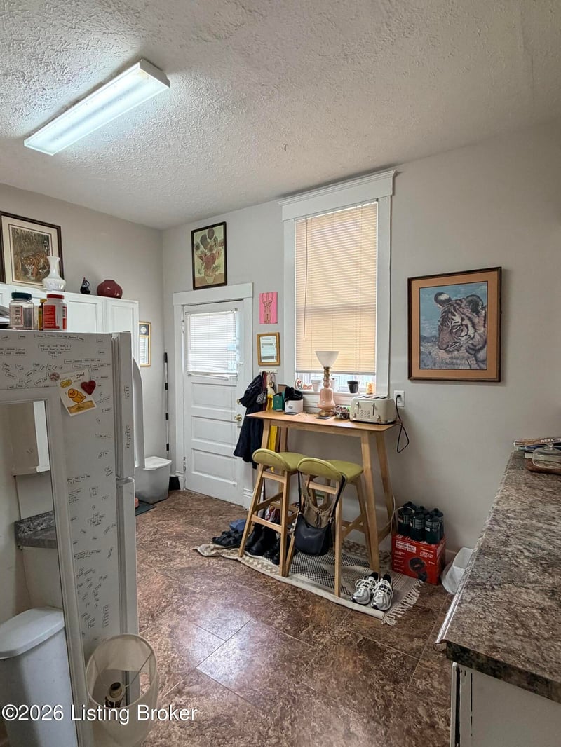 2122 Bonnycastle Ave, Louisville, KY 40205