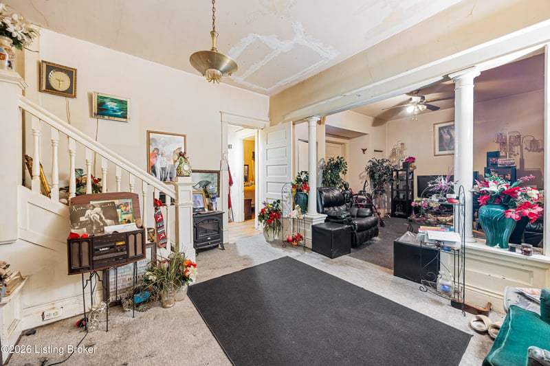 2123 Grand Ave, Louisville, KY 40210