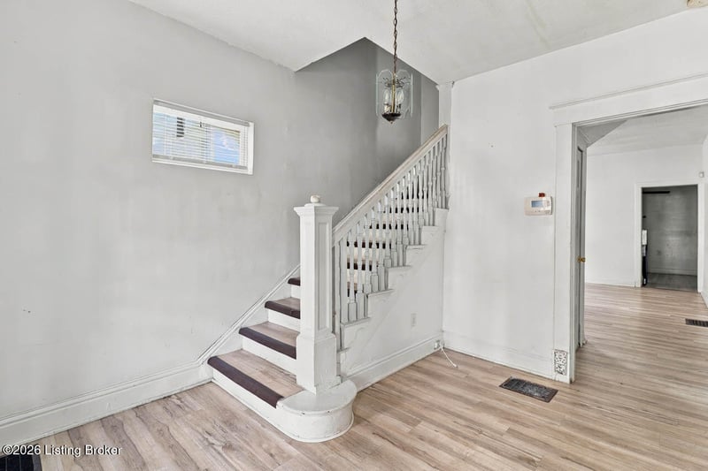 2126 Date St, Louisville, KY 40210