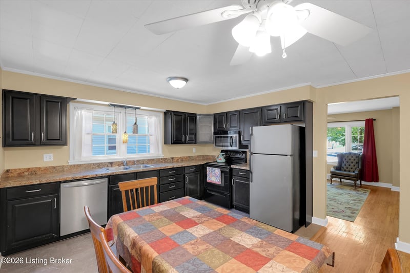 2126 Glenworth Ave, Louisville, KY 40218