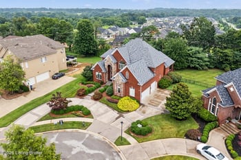 2126 Highland Springs Pl, Louisville, KY 40245