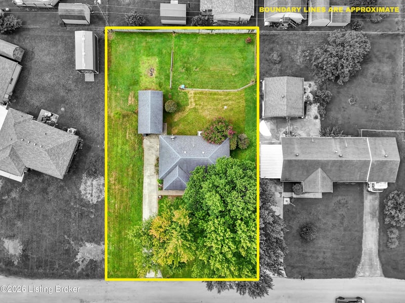 213 Pebblebrook Dr, Shepherdsville, KY 40165