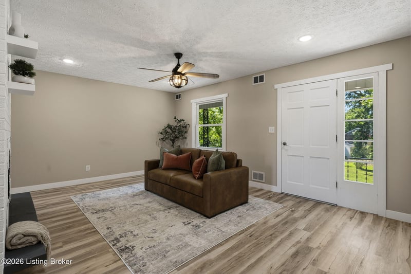 213 W French St, Elizabethtown, KY 42701