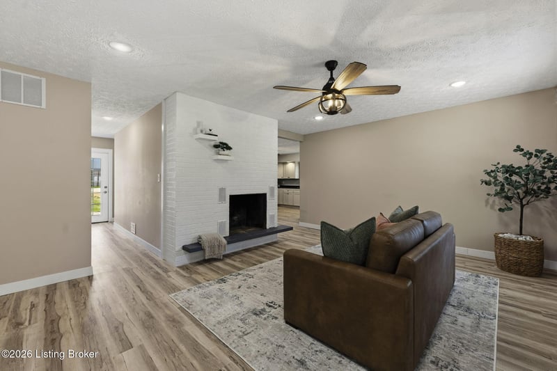 213 W French St, Elizabethtown, KY 42701