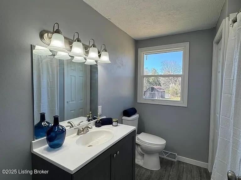 2130 Rabbit Run Rd, Vine Grove, KY 40175