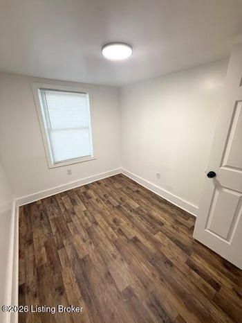 2133 Columbia St, Louisville, KY 40212
