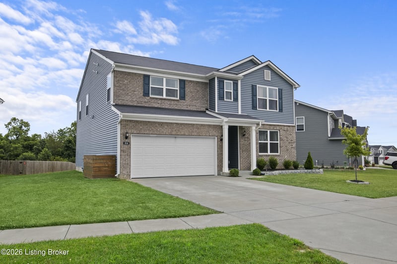 214 Ardmore Crossing Dr, Shelbyville, KY 40065