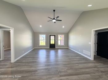 214 New Orleans Ct, Taylorsville, KY 40071