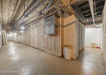 2140 Bonnycastle Ave #9a, Louisville, KY 40205
