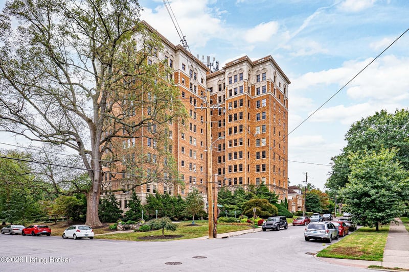 2140 Bonnycastle Ave #APT 1C, Louisville, KY 40205