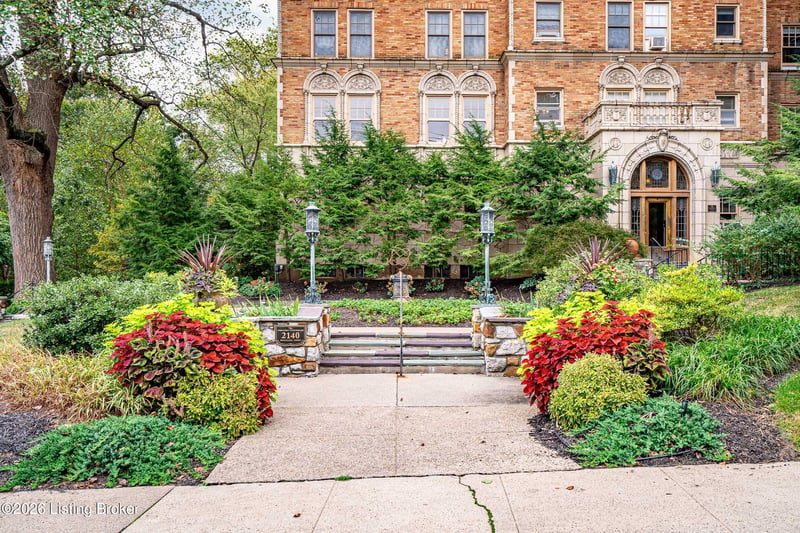 2140 Bonnycastle Ave #APT 1C, Louisville, KY 40205