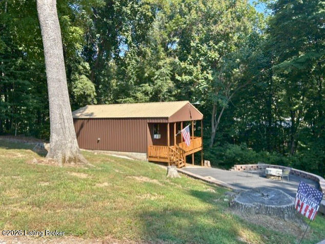 215 Carver Dr, Scottsville, KY 42164