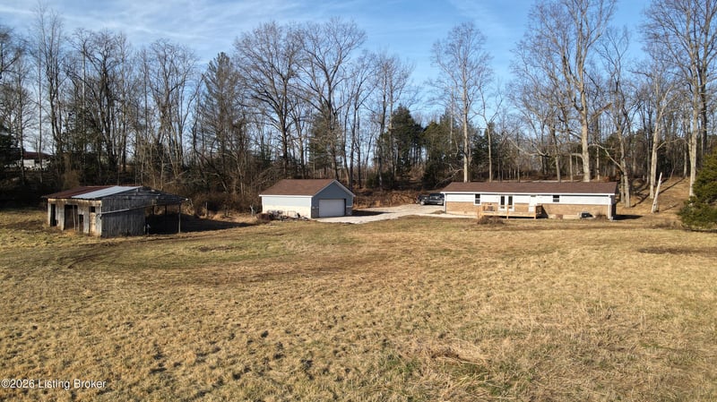 215 Meade Springs Rd, Brandenburg, KY 40108