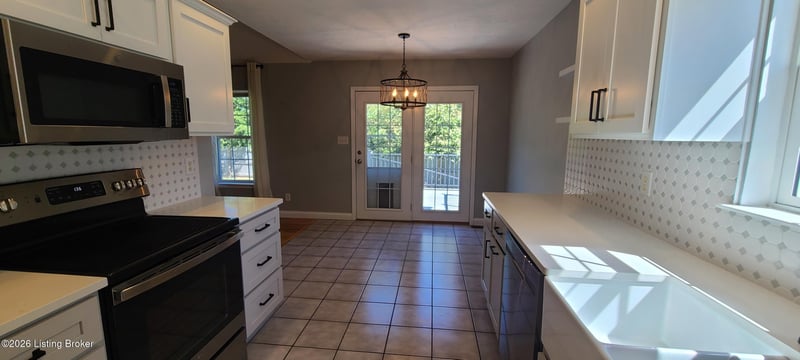 216 Woebegona Way, Hodgenville, KY 42748