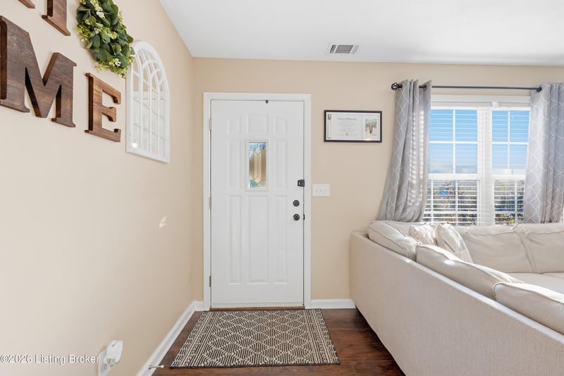 217 Miles Dr, Shepherdsville, KY 40165