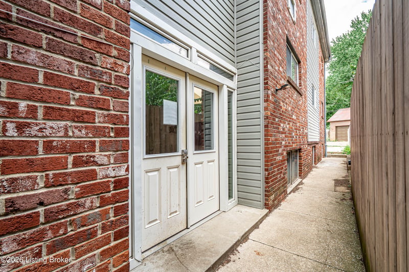 2189 Baringer Ave, Louisville, KY 40204
