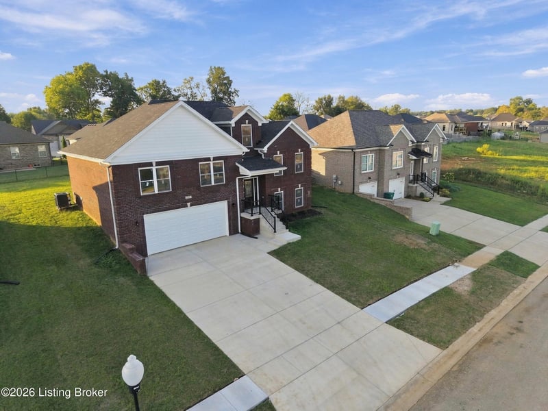 219 Bischoff Way, Shepherdsville, KY 40165