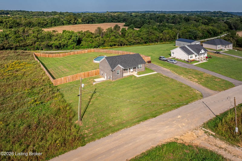 219 Cassidy Dr, Taylorsville, KY 40071