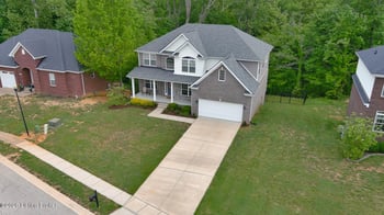 219 N Canterbury Glen Dr, Mt Washington, KY 40047