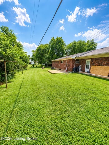 219 Saint Thomas Ct, Bardstown, KY 40004