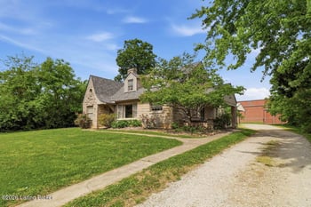 219 West Ave, Mt Washington, KY 40047