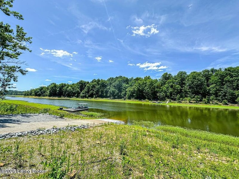 2199 Eveleigh Rd, Leitchfield, KY 42754