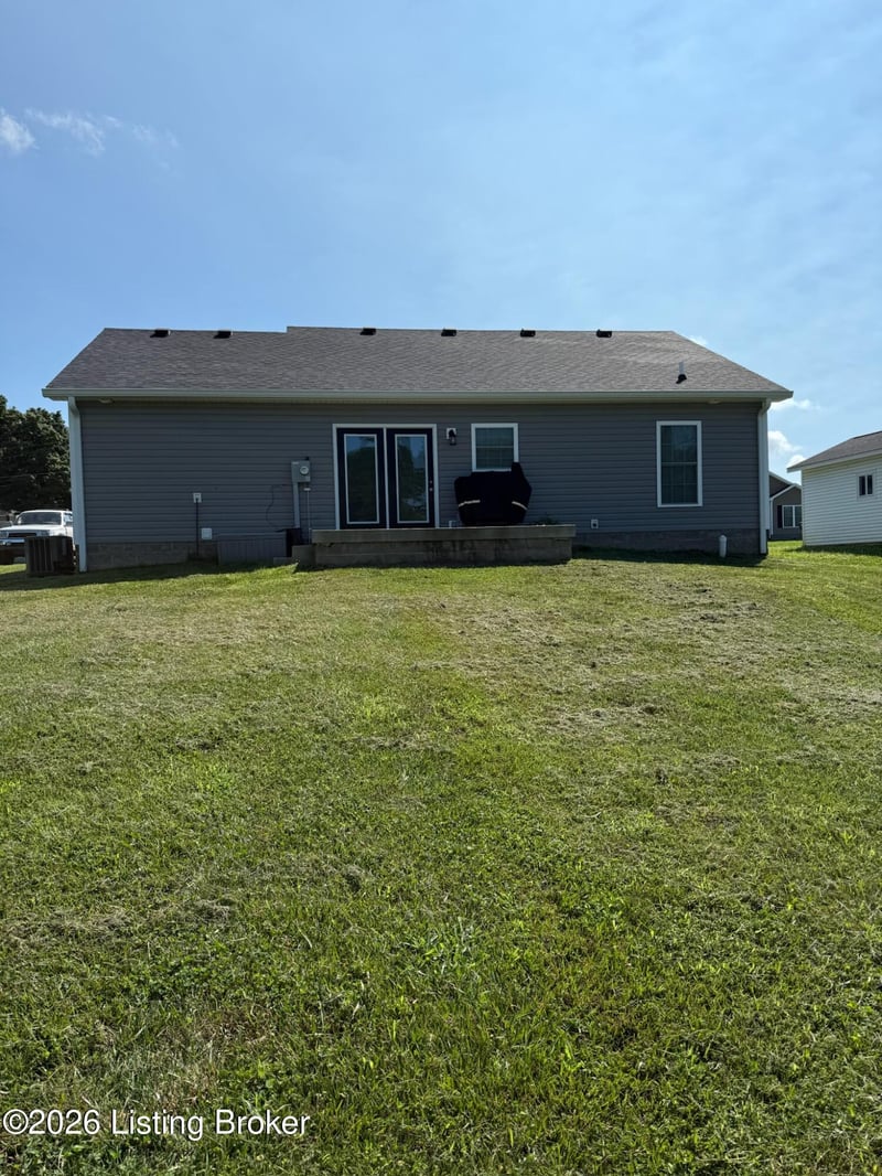 22 Temple Dr, Springfield, KY 40069