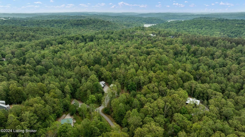 22 White Oak Ln, Leitchfield, KY 42754