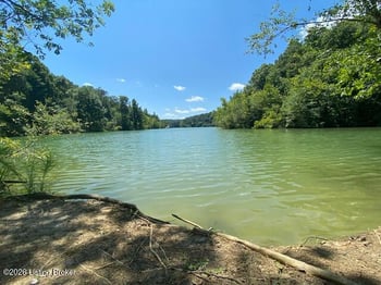 22 White Oak Ln, Leitchfield, KY 42754
