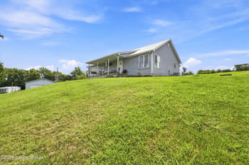 220 Burns Ln, Taylorsville, KY 40071