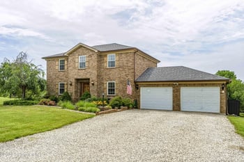 220 Hialeah Dr, Coxs Creek, KY 40013