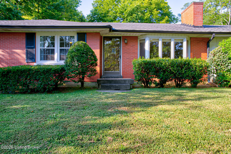 220 W Kenwood Dr, Louisville, KY 40214
