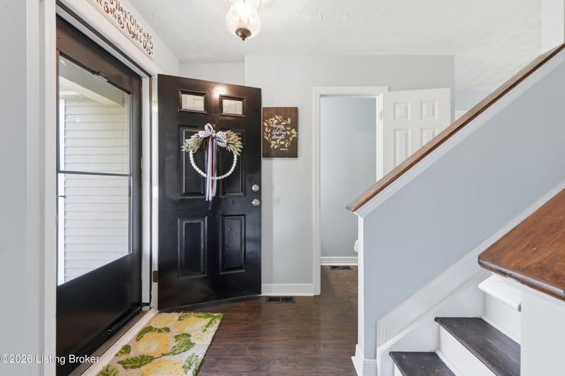 2200 Cherrywood Dr, La Grange, KY 40031