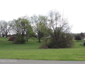 2201 Elmcrest Dr, Bardstown, KY 40004