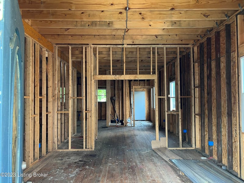 2203 Date St, Louisville, KY 40210