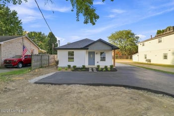 2205 Parkwood Rd, Louisville, KY 40214