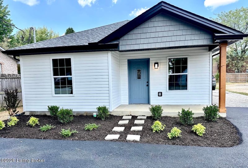 2205 Parkwood Rd, Louisville, KY 40214