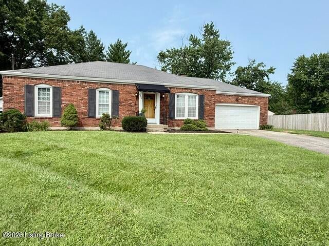 2206 Renown Dr, Jeffersontown, KY 40299