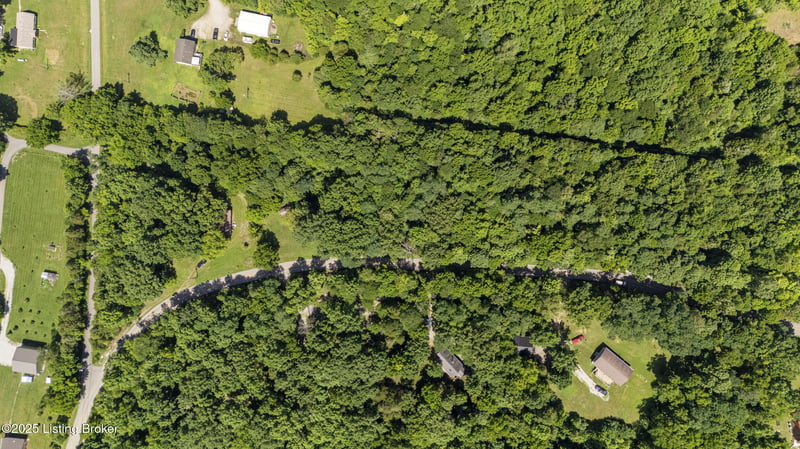 2209 18 Mile Creek Rd, Westport, KY 40077