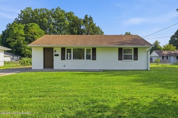 2209 Peaslee Rd, Louisville, KY 40216
