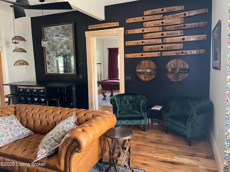 221 E Woodford St, Lawrenceburg, KY 40342