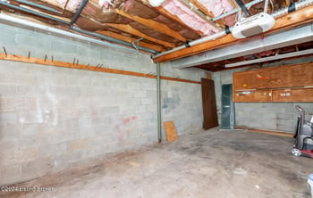 221 Hillview Dr, Shelbyville, KY 40065
