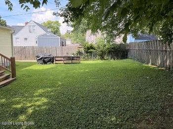 221 Poplar Dr, Elizabethtown, KY 42701