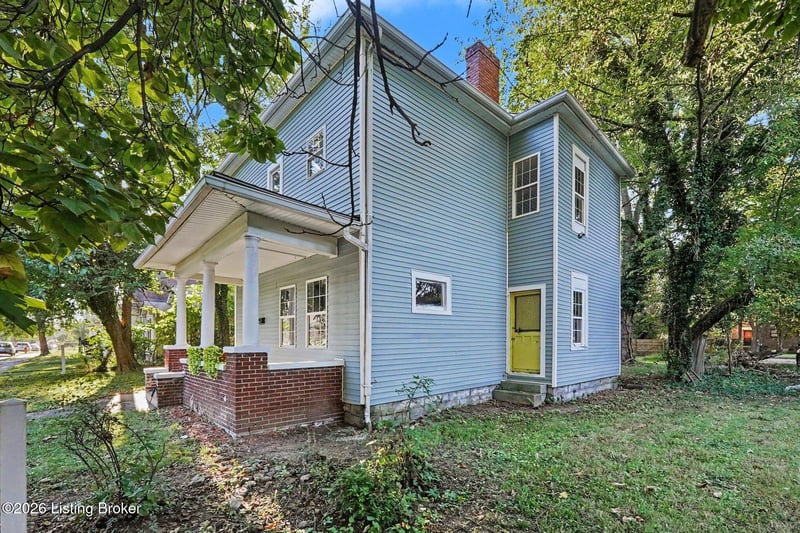 2210 W Burnett Ave, Louisville, KY 40210