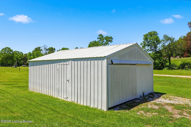 2214 Harrodsburg Rd, Lawrenceburg, KY 40342