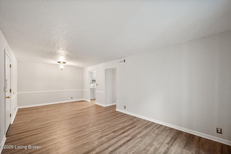 2214 Sherwood Ave #APT 8, Louisville, KY 40205